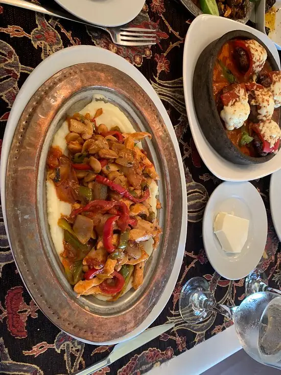 Old Ottoman Cafe & Restaurant'nin yemek ve ambiyans fotoğrafları 44