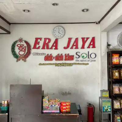 Pusat Oleh-oleh khas Solo 'Era Jaya'