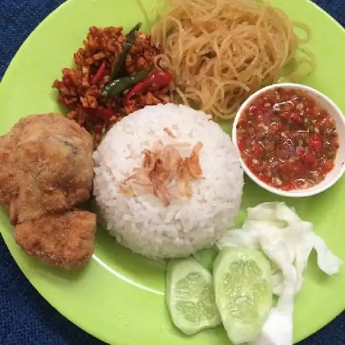 Gambar Makanan Bubur Ayam & Ayam Penyet Rebung, Kinibalu 1