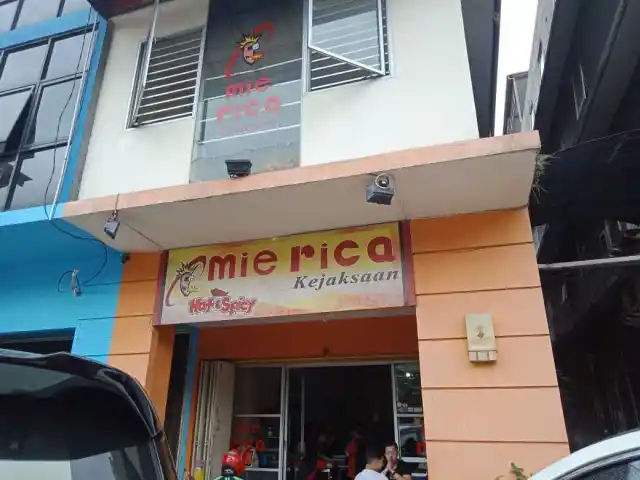 Gambar Makanan Mie Rica Kejaksaan 9