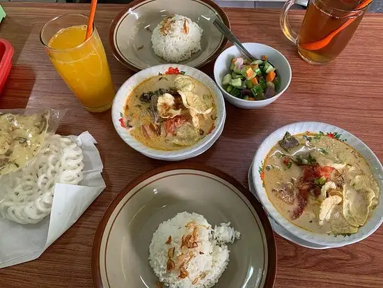 Gambar Makanan RM Ayam Penyet Pak Tjomot 15