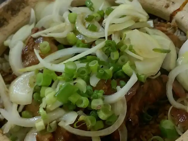 Restoran Busy Corner Claypot Chicken Rice Food Photo 8