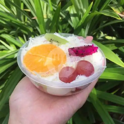 Gambar Makanan Salad Buah Hana 6