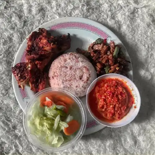 Gambar Makanan Mama Martha Catering (Warung Makan Prasmanan), Denpasar 5