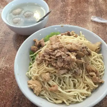 Gambar Makanan Bakmi Pinangsari 9