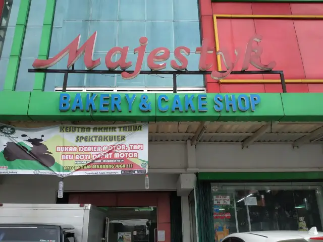 Gambar Makanan Majestyk Bakery & Cakes 4