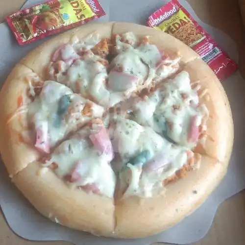 Gambar Makanan Pizza Azza, Kenongo 3