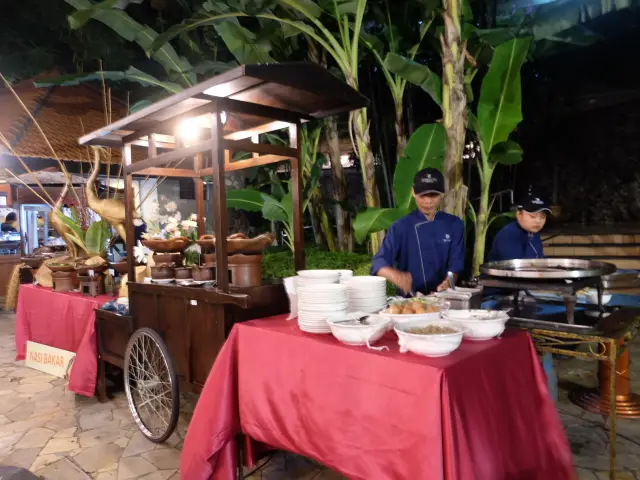 Gambar Makanan Jamoo - Hotel Shangri-La Surabaya 7