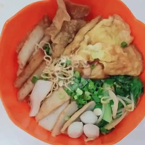 Gambar Makanan Bakmi MH, Jalan Siam No 116 Pontianak 1