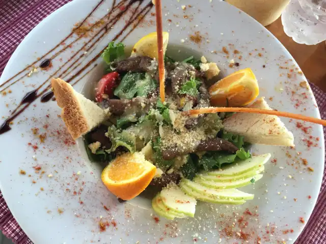 Fantasia Beach Restaurant'nin yemek ve ambiyans fotoğrafları 6