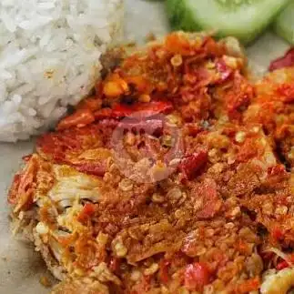 Gambar Makanan Ayam Serundeng Ibu Ratna, Margaasih 2