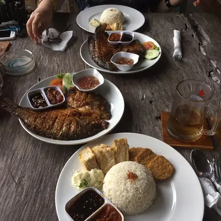 Gambar Makanan Warung Balifornia 7