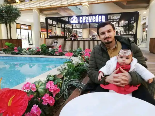 Cezveden Cafe'nin yemek ve ambiyans fotoğrafları 2