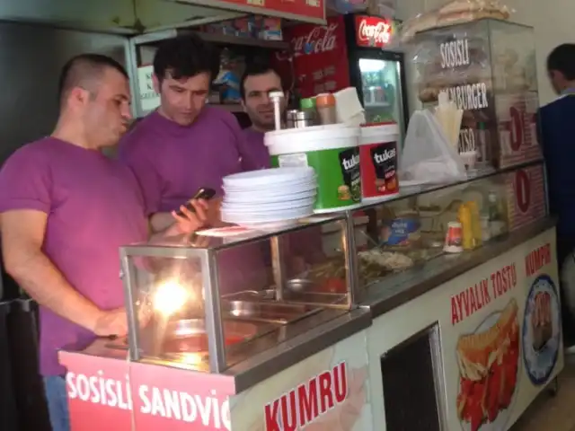 Ayvalık Tostçusu'nin yemek ve ambiyans fotoğrafları 2