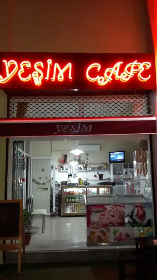 Yeşim Cafe