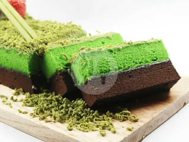 Gambar Makanan Lombok Glowing Cake, Pariwisata 2