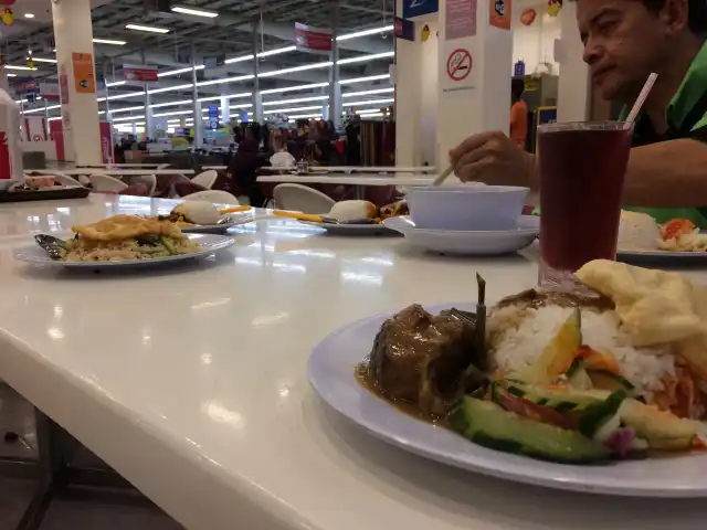 Medan Selera Tesco (Sg. Petani Utara)