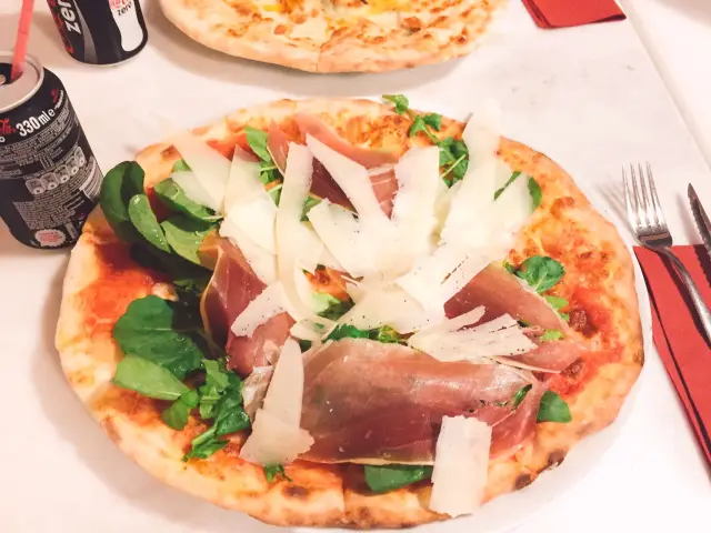 Pizzeria Il Pellicano'nin yemek ve ambiyans fotoğrafları 40