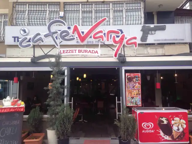 Cafe Varya'nin yemek ve ambiyans fotoğrafları 3