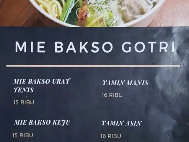 Gambar Makanan Mie Bakso Spesial Gotri 1