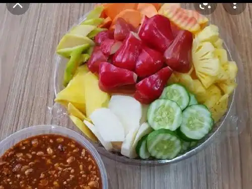 Salad dan Rujak Buah Mama Arsa, Kokosan Raya