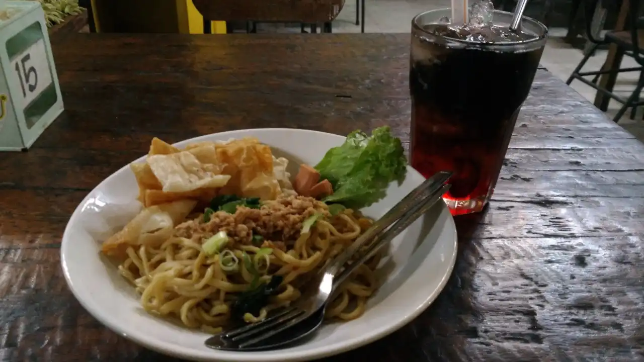 Killing Mie Resto