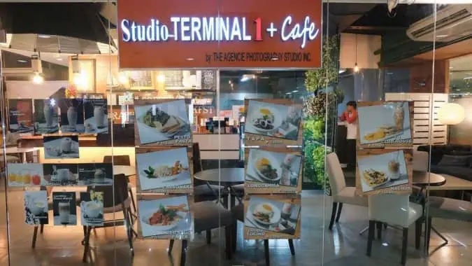 Studio Terminal 1 + Café