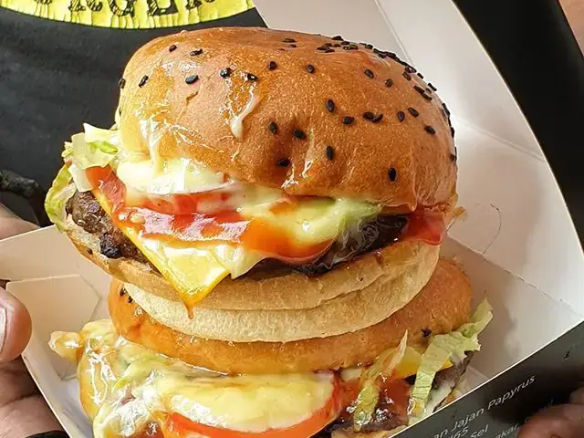 Gambar Makanan Burger Bakar Qebul 7