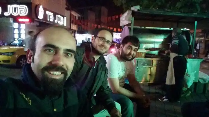 Küçükbalıklı Meydan Kokoreççisi'nin yemek ve ambiyans fotoğrafları 1