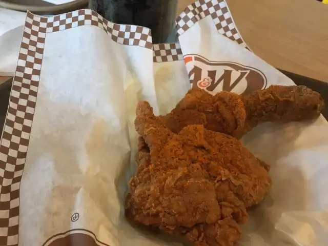 A&W Food Photo 12