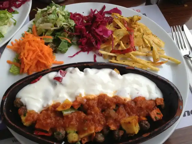 Akdeniz Teras Cafe & Bar'nin yemek ve ambiyans fotoğrafları 13