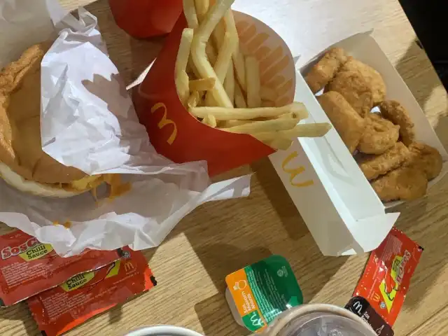 McDonald’s & McCafe Food Photo 5