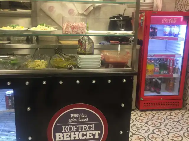 Köfteci Behçet 2'nin yemek ve ambiyans fotoğrafları 1