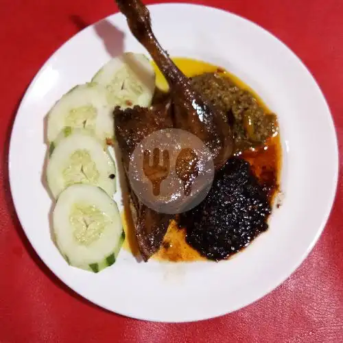 Gambar Makanan Bebek Goreng Jaya Eva Madura 9