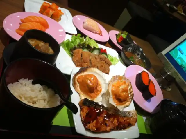 Sakae Sushi Food Photo 7