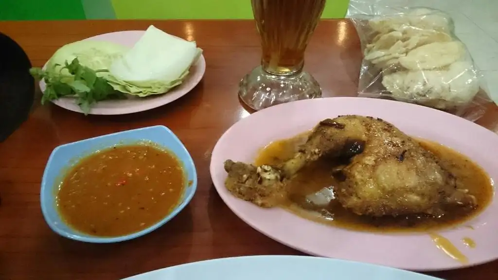 Ayam Goreng Swadaya