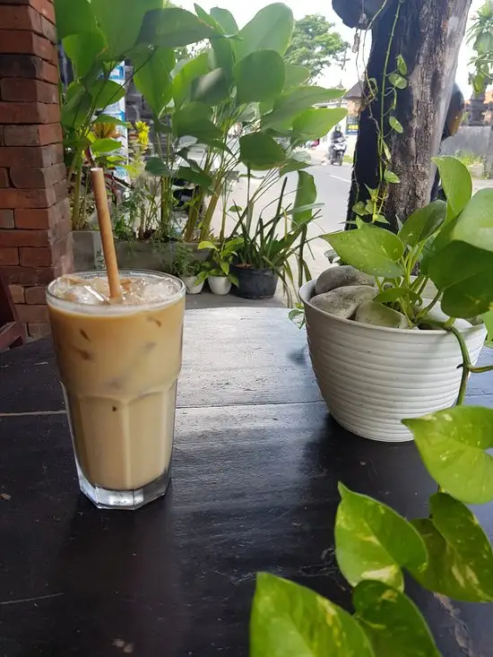 Gambar Makanan Toosi Coffee & Roastery 11