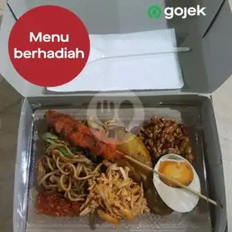 Gambar Makanan Warung Zaenab, Raya Sesetan No.115 3