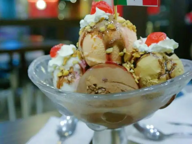 Gambar Makanan City Ice Cream Cafe 1