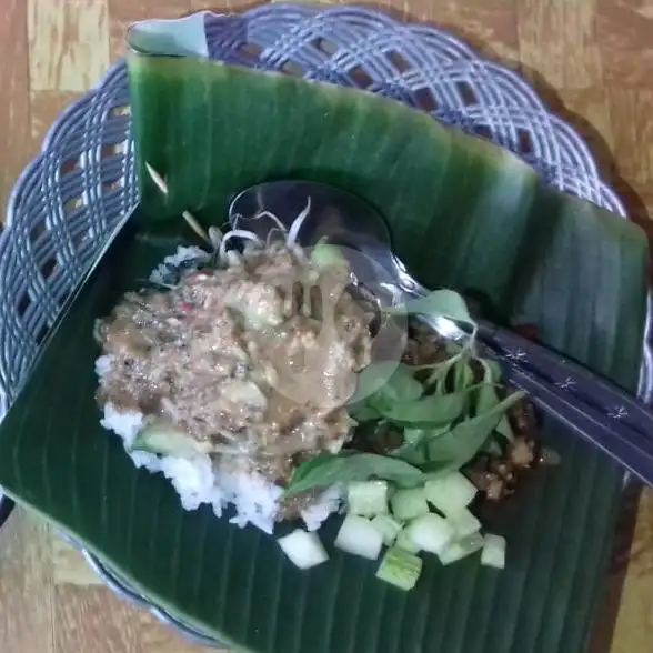 Gambar Makanan Nasi Pecel Pincuk Asli Putra Madiun, Lowokwaru 10