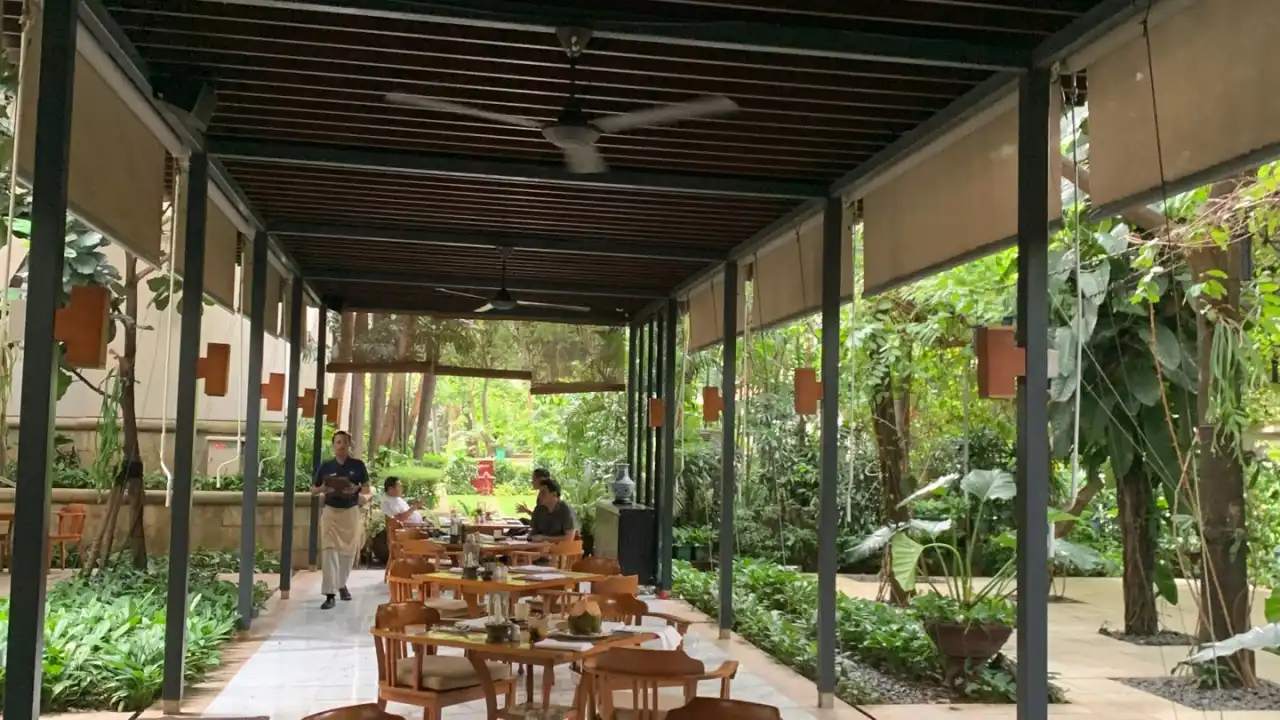 Jakarta Restaurant - Hotel Dharmawangsa