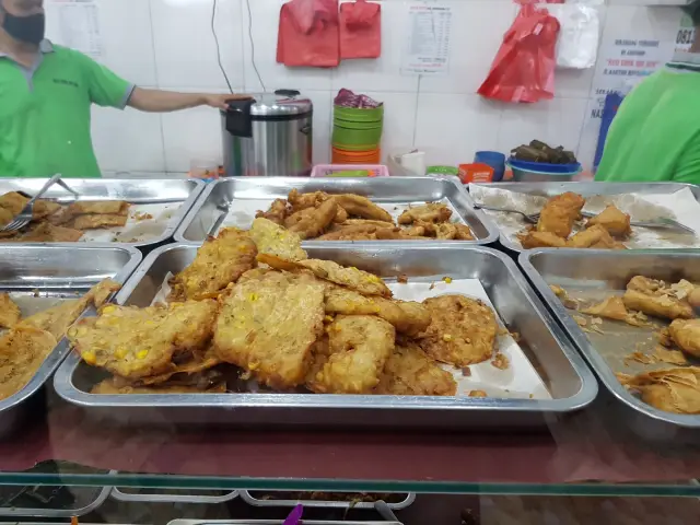 Gambar Makanan Nasi Uduk Ibu Sum 4