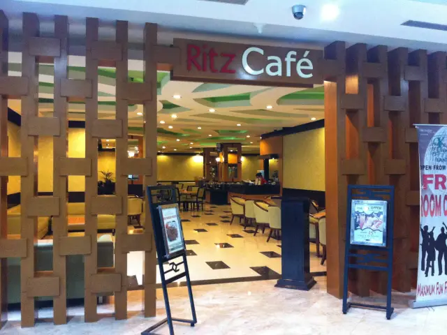 Gambar Makanan Ritz Cafe - Orchardz Hotel 4