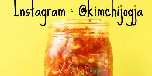 Kimchi Jogja, Jembatan Merah