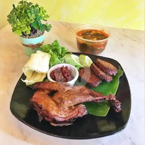 Gambar Makanan Ayam Kalasan Puspasari Resto & Cafe, Kapten A. Rivai 7