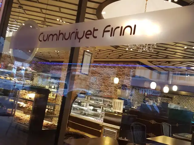 Cumhuriyet Ekmek Pasta Bistro'nin yemek ve ambiyans fotoğrafları 3