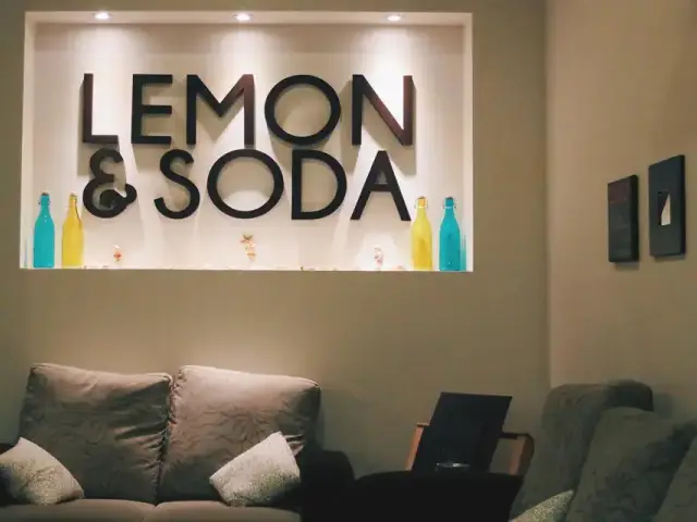 Lemon & Soda Food Photo 7