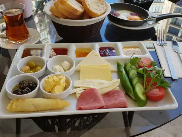 Zeytin Cafe'nin yemek ve ambiyans fotoğrafları 7