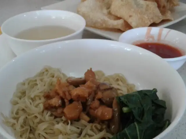 Gambar Makanan Bakmi Gajah Mada 2