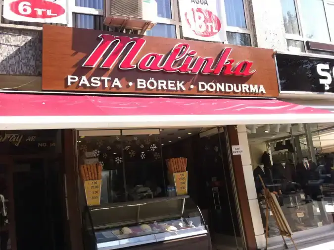 Malinka Dondurma Börek